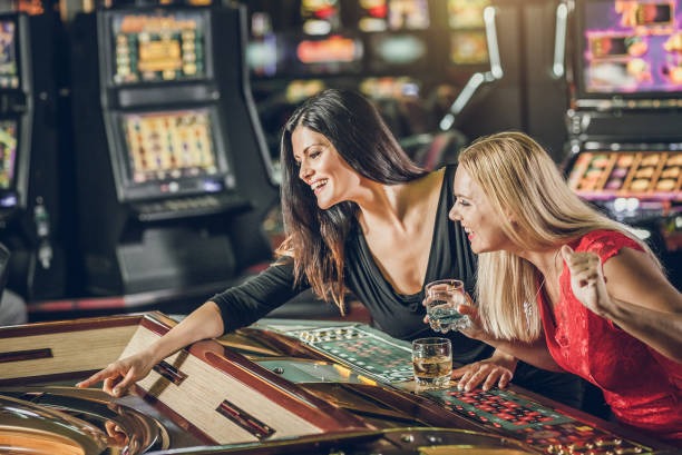 Showcasing Current Entertainment Features at Trusted Online Casino Singapore